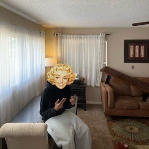 Meet your Posher, Isaiah